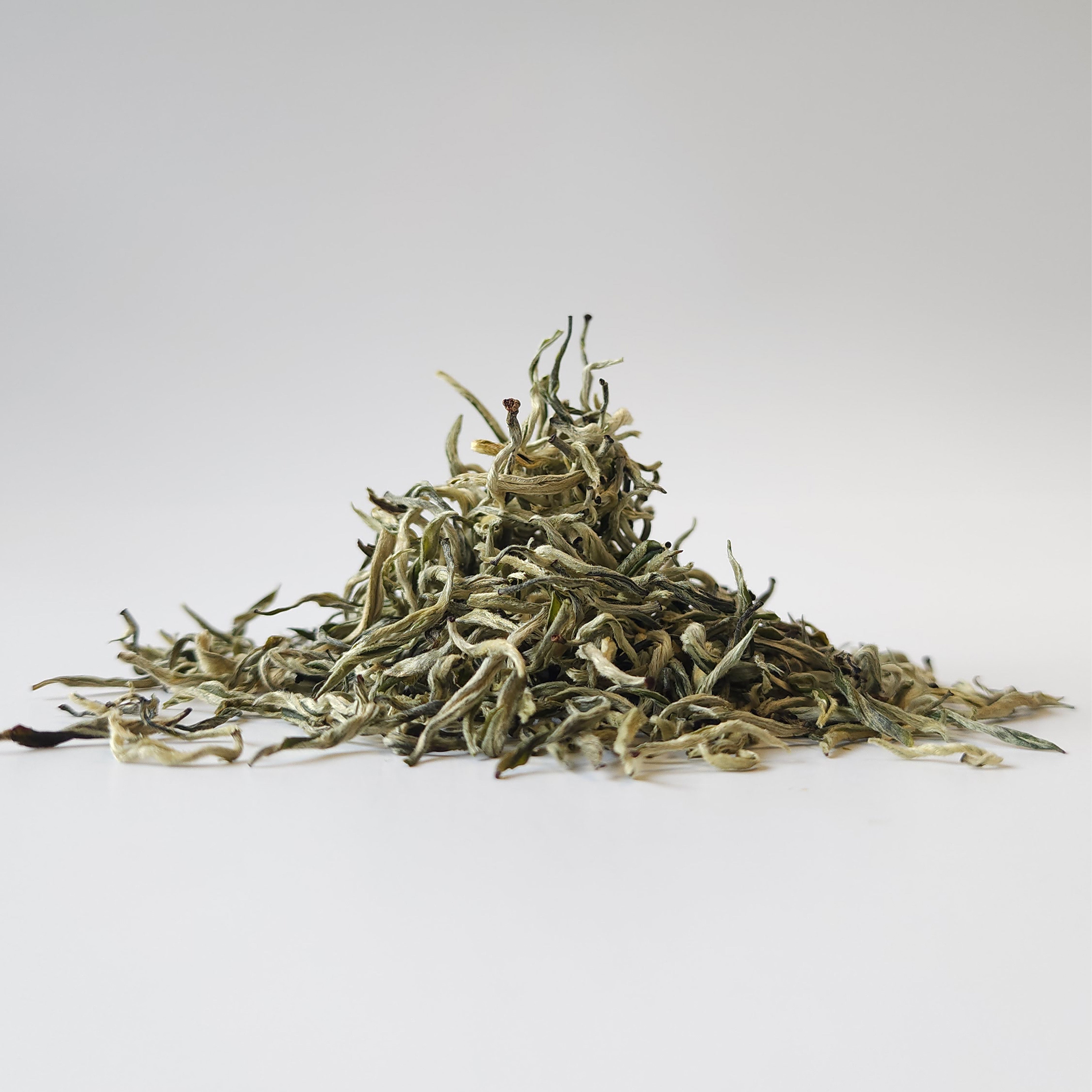 Pure Bud Silver Strands First Flush Yunnan Green Tea - Spring 2025